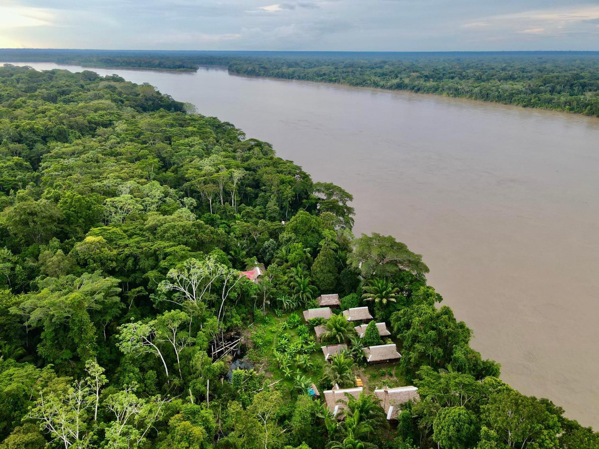 Ecolucerna Lodge Tambopata Puerto Maldonado Exterior photo