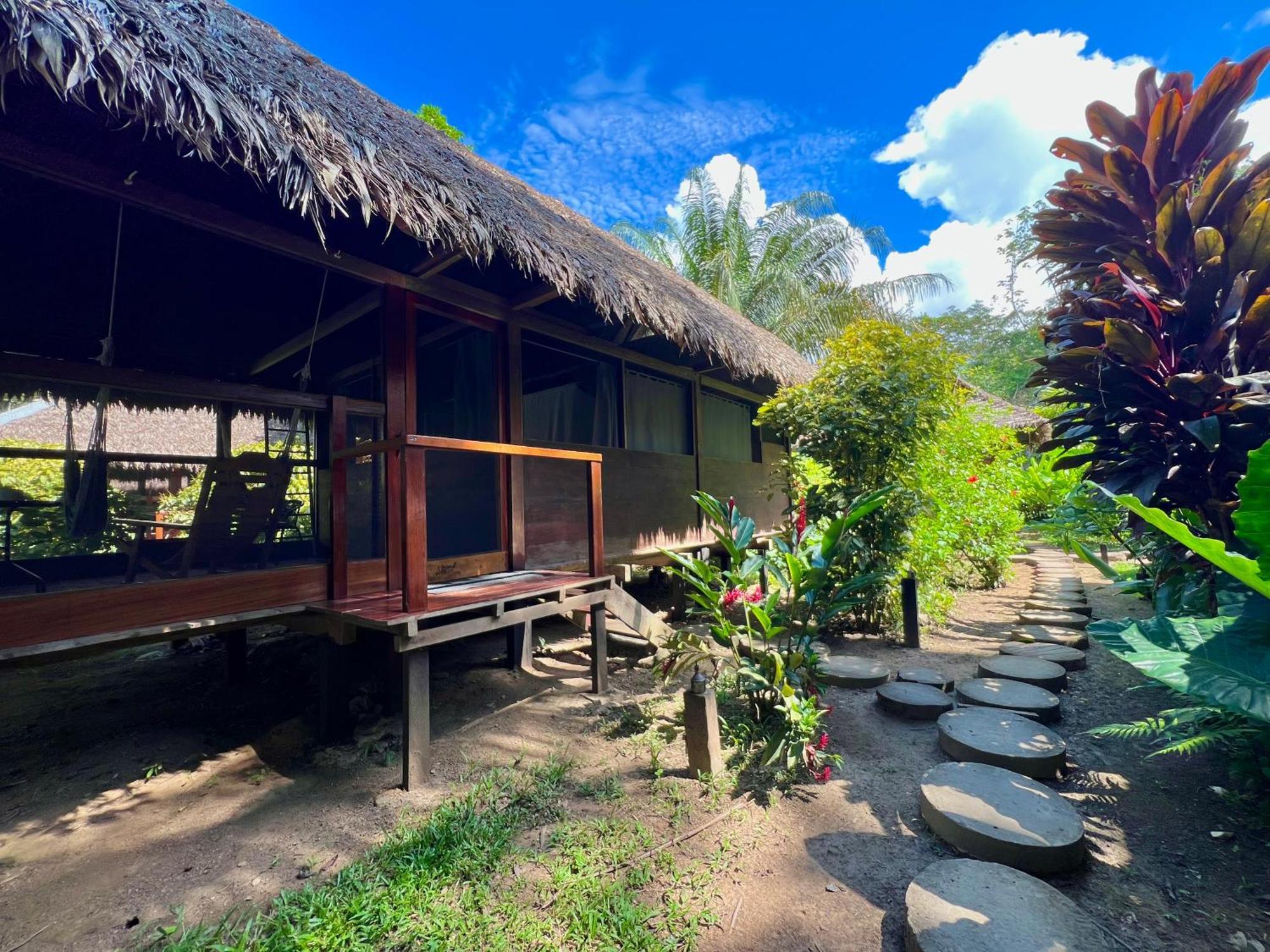 Ecolucerna Lodge Tambopata Puerto Maldonado Exterior photo